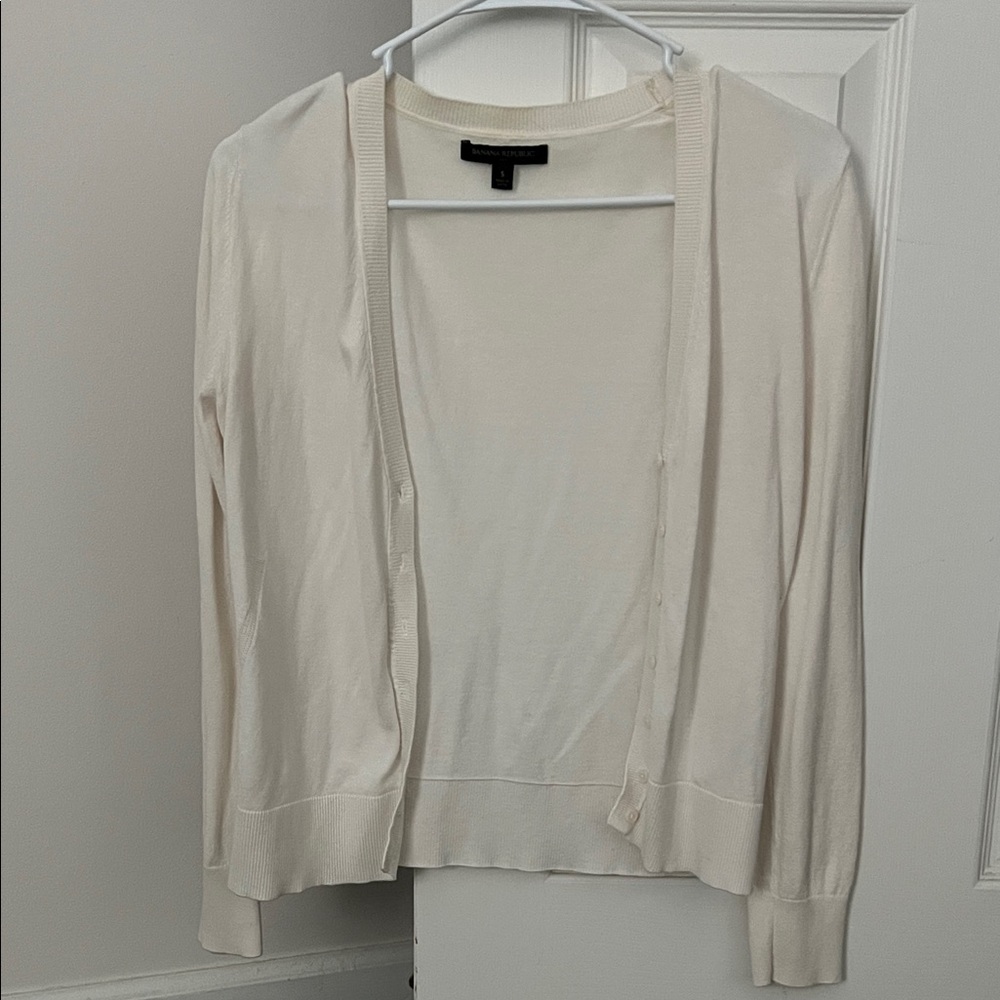 Banana Republic Cream Cardigan Sweater
